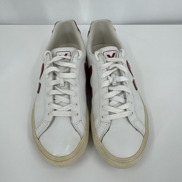 Veja Campo T2 Sneaker White & Red Leather Women's Size US 6 EU 37 - Picture 2 of 13
